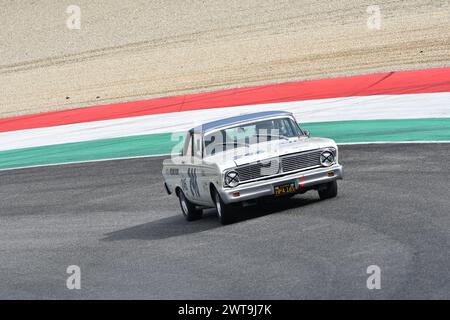 Scarperia, 2. April 2023: Ford Falcon Sprint 1964 beim Mugello Classic 2023 auf dem Mugello Circuit in Italien. Stockfoto