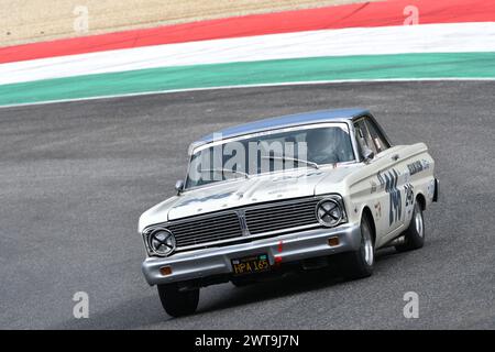 Scarperia, 2. April 2023: Ford Falcon Sprint 1964 beim Mugello Classic 2023 auf dem Mugello Circuit in Italien. Stockfoto