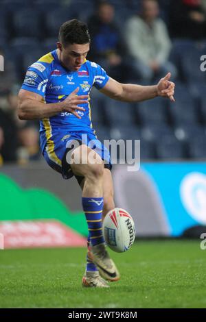 Leeds, Großbritannien. März 2024. AMT Headingley Rugby Stadium, Leeds, West Yorkshire, 15. März 2024. Betfred Super League Leeds Rhinos gegen St. Helens. Quelle: Touchlinepics/Alamy Live News Stockfoto