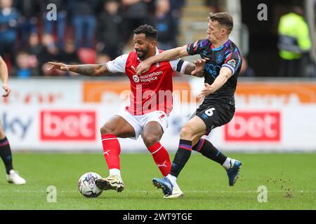 Rotherham, Großbritannien. März 2024. Rotherham United Mittelfeldspieler Cafu (7) kämpft mit dem Rotherham United FC gegen Huddersfield Town AFC SKY Bet EFL Championship Match im Aesseal New York Stadium, Rotherham, England, Großbritannien am 16. März 2024 Credit: Every Second Media/Alamy Live News Stockfoto