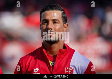 Monza, Italie. Januar 2024. Armando Izzo (AC Monza) während des italienischen Meisterschaftsspiels Serie A zwischen AC Monza und Cagliari Calcio am 16. März 2024 im Brianteo Stadion, Italien - Foto Morgese-Rossini/DPPI Credit: DPPI Media/Alamy Live News Stockfoto