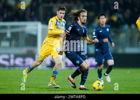 Frosinone, Italien. März 2024. Matteo Guendouzi von SS Latium während des Serie A TIM Spiels zwischen Frosinone Calcio und SS Lazio im Stadio Benito Stirpe am 16. März 2024 in Frosinone, Italien. Quelle: Giuseppe Maffia/Alamy Live News Stockfoto