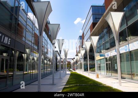 Bürogebäudekomplex im Zentrum von Timisoara, Rumänien Stockfoto