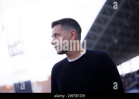 Madrid, Spanien. März 2024. Girona-Trainer Michel wurde beim Spiel der La Liga 2023/24 zwischen Getafe und Girona im Coliseum-Stadion gesehen. Endergebnis; Getafe 1:0 Girona (Foto: Guillermo Martinez/SOPA Images/SIPA USA) Credit: SIPA USA/Alamy Live News Stockfoto