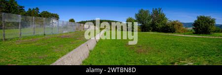 Point Alpha Denkmal in der Nähe von Geisa, Grenzturm und Grenzbefestigung, Grüner Gürtel, ehemalige Grenze, Grenzbefestigung, Wartburg Bezirk Stockfoto