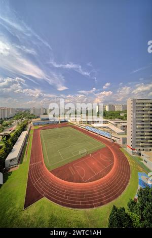 Boon Lay Estate mit River Valley School Field Stockfoto