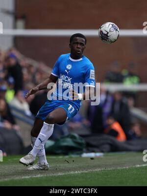 Peterborough, Großbritannien. März 2024. Kwame Poku (PU) beim Spiel Peterborough United gegen Portsmouth EFL League One im Weston Homes Stadium, Peterborough, Cambridgeshire, am 16. März 2024. Quelle: Paul Marriott/Alamy Live News Stockfoto