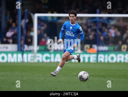 Peterborough, Großbritannien. März 2024. Joel Randall (PU) beim Spiel Peterborough United gegen Portsmouth EFL League One im Weston Homes Stadium, Peterborough, Cambridgeshire, am 16. März 2024. Quelle: Paul Marriott/Alamy Live News Stockfoto