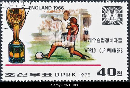Von Nordkorea gedruckte Briefmarke, die die Gewinner der Fußball-Weltmeisterschaft zeigt, um 1978. Stockfoto