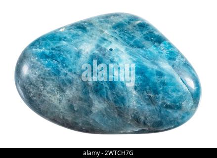 Exemplar eines natürlich polierten blauen Apatit-Mineralausschnitts auf weißem Hintergrund Stockfoto