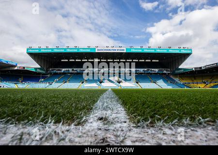 Leeds, Großbritannien. März 2024. Ein allgemeiner Blick in das Elland Road Stadium vor dem Sky Bet Championship Match Leeds United vs Millwall in der Elland Road, Leeds, Großbritannien, 17. März 2024 (Foto: James Heaton/News Images) in Leeds, Großbritannien am 17. März 2024. (Foto: James Heaton/News Images/SIPA USA) Credit: SIPA USA/Alamy Live News Stockfoto