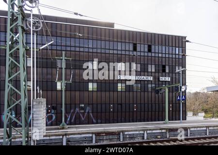 Hauptbahnhof Stuttgart. Stellwerk. // 15.03.2024: Stuttgart, Baden-Württemberg, Deutschland, Europa *** Stellwerk Stuttgart Hauptbahnhof 15 03 2024 Stuttgart, Baden Württemberg, Deutschland, Europa Stockfoto