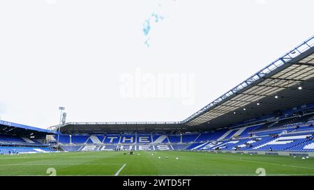 Birmingham, Großbritannien. März 2024. Eine allgemeine Ansicht des Bodens während des Womens Championship-Spiels zwischen Birmingham City Women und Blackburn Rovers Women in St Andrews, Birmingham, England am 17. März 2024. Foto von Stuart Leggett. Nur redaktionelle Verwendung, Lizenz für kommerzielle Nutzung erforderlich. Keine Verwendung bei Wetten, Spielen oder Publikationen eines einzelnen Clubs/einer Liga/eines Spielers. Quelle: UK Sports Pics Ltd/Alamy Live News Stockfoto