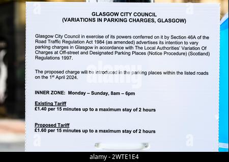 Öffentliche Bekanntmachung, in der der Preis für Parkplätze von 1,40 £ auf 1,60 £ pro 15 Minuten im Stadtzentrum von Glasgow, Schottland, Großbritannien, Europa erhöht wird Stockfoto