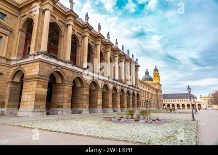 Die Residenz im Zentrum von München ist der ehemalige Königspalast der bayerischen Wittelsbach-Monarchen. Der größte Stadtpalast Deutschlands. Stockfoto