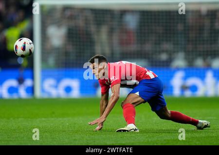 Madrid, Spanien. März 2024. Nahuel Molina von Atletico de Madrid während der La Liga EA Sports spielte am 17. März 2024 im Civitas Metropolitano Stadion in Madrid, Spanien. (Foto: Cesar Cebolla/PRESSINPHOTO) Credit: PRESSINPHOTO SPORTS AGENCY/Alamy Live News Stockfoto