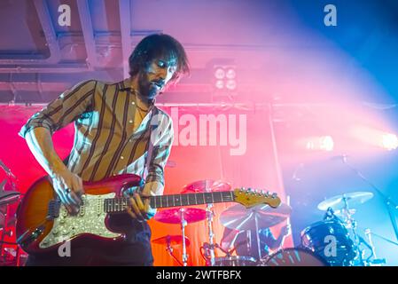 Cristiano Godano spielt Gitarre während Marlene Kuntz 'Catartica Tour 30th 2024', Musikkonzert in Ciampino (RM), Italien, 15. März 2024 Stockfoto