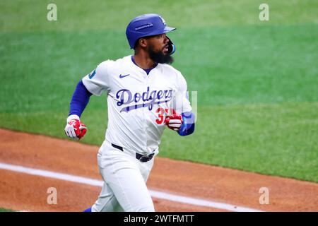 Gocheok Sky Dome, Seoul, Südkorea. März 2024. Teoscar Hernandez (Dodgers), 17. MÄRZ 2024 - Baseball: MLB World Tour Seoul Series Ausstellungsspiel zwischen den Kiwoom Heroes und den Los Angeles Dodgers im Gocheok Sky Dome, Seoul, Südkorea. Quelle: Naoki Nishimura/AFLO SPORT/Alamy Live News Stockfoto