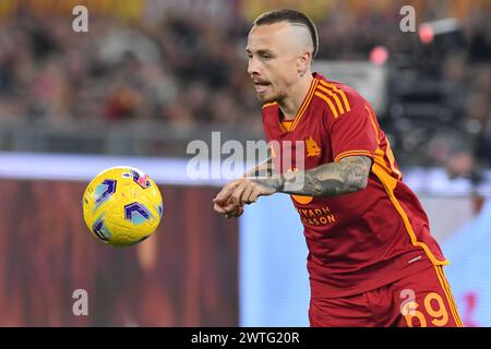 Rom, Latium. März 2024. Angelino von AS Roma während des Spiels der Serie A zwischen Roma und Sassuolo im Olympiastadion, Italien, 17. März 2024. Quelle: massimo insabato/Alamy Live News Stockfoto