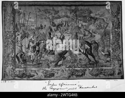 Kampf auf Plateau. Giulio Romano (italienisch, 1492/99-1546) (entworfen nach) [Maler] ca. 1550 Gobelin Abmessungen: H 14'10' x B 23'8' 8' Gobelin Materialien/Techniken: Wolle (Kette); Wolle & Seide (Schuss) Kultur: Flämisches Weberzentrum: Brüsseler Besitz Geschichte: Jacques d'Albon Coll. Kardinal Mazarin coll. Französisch Royal Coll. (Garde-meuble de la Couronne). Private Zusammenstellung (Während der Französischen Revolution). French & Co. Von Charles gekauft von Mr. Watson (mit 1/2 Zinsen bei Parish-Watson Co.) 3/11/1920; verkauft an William Randolph Hearst 3/10/1921. Usa, Kalifornien, San Simeon, Hearst San Simeon His Stockfoto