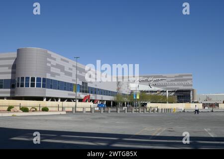 Las Vegas, Nevada, USA 8. März 2024 Las Vegas Convention Center, wo die Beatles am 20. August 1964 zwei Shows aufführten, die hier am 8. März 2024 in Las Vegas, Nevada, USA gezeigt wurden. Foto: Barry King/Alamy Stock Photo Stockfoto