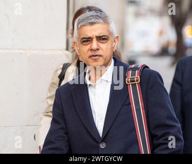 London, England, Großbritannien. März 2024. Der Bürgermeister von London SADIQ KHAN wird während der morgendlichen Rundfunkrunde in Westminster gesehen. (Kreditbild: © Thomas Krych/ZUMA Press Wire) NUR REDAKTIONELLE VERWENDUNG! Nicht für kommerzielle ZWECKE! Stockfoto