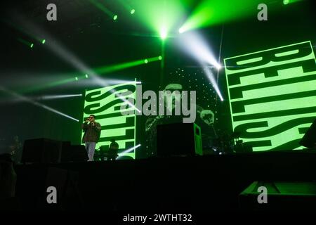 Italienischer Sänger Musikkonzert - Gazzelle - Dentro per sempre Gazzelle Bari Pala Florio Italien Copyright: XIolandaxPompilio/TSCKx/xLiveMediax LPM 1282130 Stockfoto