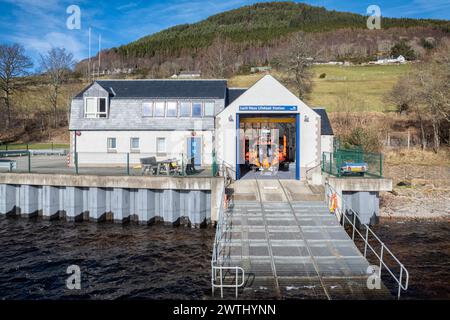 Unsere Rettungsbootstation hier auf Loch Ness am Tag des 200. Jahrestages der RNLI Stockfoto