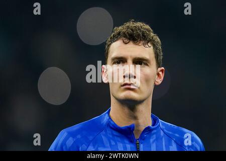 Mailand, Italien. März 2024. Mailand, Italien, 17. März 2024: Porträt (Kopfaufnahme/Nahaufnahme) von Benjamin Pavard (28 Inter) vor dem Seria-Spiel zwischen FC Internazionale und SSC Napoli in San Siro in Mailand. (Daniela Porcelli/SPP) Credit: SPP Sport Press Photo. /Alamy Live News Stockfoto