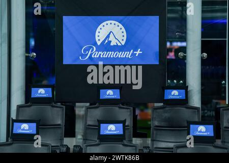 Mailand, Italien. März 2024. Mailand, Italien, 17. März 2024: Paramount Screen während des Seria A-Fußballspiels zwischen FC Internazionale und SSC Napoli in San Siro in Mailand. (Daniela Porcelli/SPP) Credit: SPP Sport Press Photo. /Alamy Live News Stockfoto
