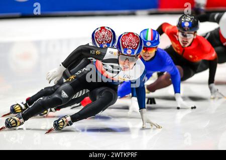 PARK Ji gewann am 3. Tag bei der World Short Track Speed Skating Championship von Rotterdam am 17. März 2024 die KOR-Führungen in der 1000-m-Strecke. Foto von Phil Hutchinson. Nur redaktionelle Verwendung, Lizenz für kommerzielle Nutzung erforderlich. Keine Verwendung bei Wetten, Spielen oder Publikationen eines einzelnen Clubs/einer Liga/eines Spielers. Quelle: UK Sports Pics Ltd/Alamy Live News Stockfoto