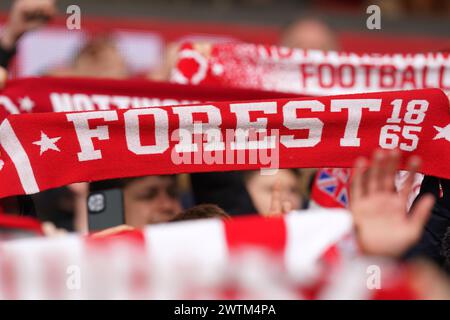 Dateifoto vom 03/24 von Fans des Nottingham Forest.Nottingham Forest wurden vier Punkte abgezogen, weil die Regeln für Rentabilität und Nachhaltigkeit verletzt wurden, gab die Premier League bekannt. Ausgabedatum: Montag, 18. März 2024. Stockfoto