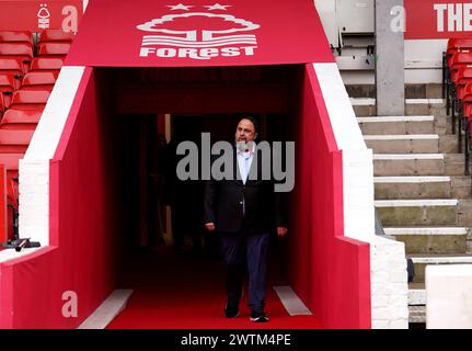 Aktenfoto vom 31/01/24, Besitzer des Nottingham Forest, Evangelos Marinakis. Nottingham Forest wurden vier Punkte abgezogen, weil er gegen die Regeln für Rentabilität und Nachhaltigkeit verstoßen hat, teilte die Premier League mit. Ausgabedatum: Montag, 18. März 2024. Stockfoto