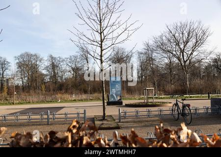 Poster vor der Ausstellung FREDERIK 10. König von morgen Dänisch: FREDERIK 10. Konge af i morgen, am 16. März 2024. Die Ausstellung wird am 21. März 2024 im Amalienborg Museum in Kopenhagen Vibenshus Runddel Dänemark eröffnet Copyright: XKristianxTuxenxLadegaardxBergx 2E6A0341 Stockfoto