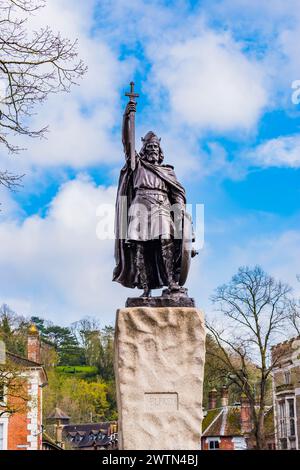 Statue von Alfred dem Großen von Hamo Thornycroft in Winchester, Hampshire, England, Vereinigtes Königreich, Europa Stockfoto