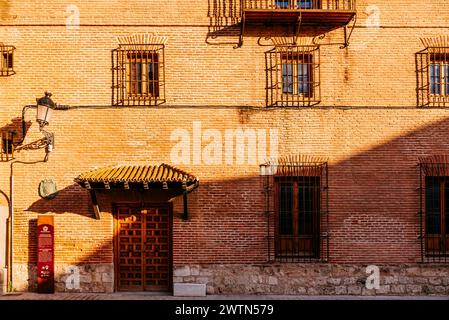 San Indefonso High School. Universität Alcalá. Alcalá de Henares, Comunidad de Madrid, Spanien, Europa Stockfoto