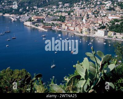 Frankreich. Cote d'Azur. Villefranche-sur-Mer ab Saint Jean Cap Ferrat. Stockfoto