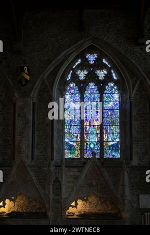 Das Mary Stanford Lifeboat Disaster Memorial Window in der St. Thomas-a-Becket Church Stockfoto