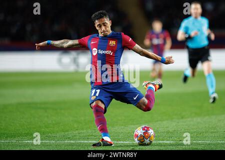 Barcelona, Spanien. März 2024. Raphinha spielte beim Spiel der UEFA Champions League zwischen dem FC Barcelona und dem SSC Napoli bei den Estadi Olimpic Stockfoto