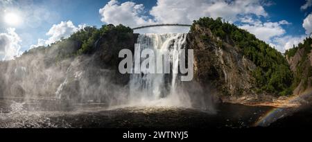 Montmorency fällt an einem sonnigen Tag Stockfoto