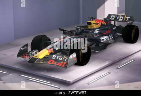 Redbull RB-20: Der RB20-Wagen, den RedBull-Fahrer in der Formel-1-Saison 2024 fahren werden. Stockfoto