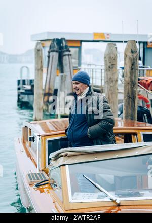 Stadt Venedig während der Karnevalswoche Februar 2023 Stockfoto