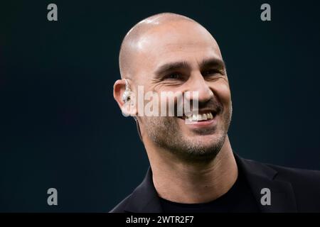 Mailand, Italien. 17. März 2024. Paolo Cannavaro lächelt vor dem Fußballspiel der Serie A zwischen dem FC Internazionale und dem SSC Napoli. Quelle: Nicolò Campo/Alamy Live News Stockfoto