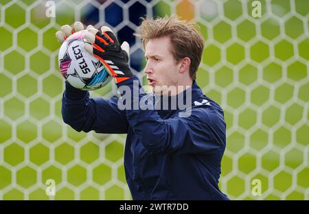 Kopenhagen, Dänemark. März 2024. Frederik Roennow während der Ausbildung in Helsingoer, Dänemark, Dienstag, 19. März 2024. Die dänische Fußballnationalmannschaft spielt in einem Freundschaftsspiel vor der Europameisterschaft gegen die Schweiz. Quelle: Ritzau/Alamy Live News Stockfoto