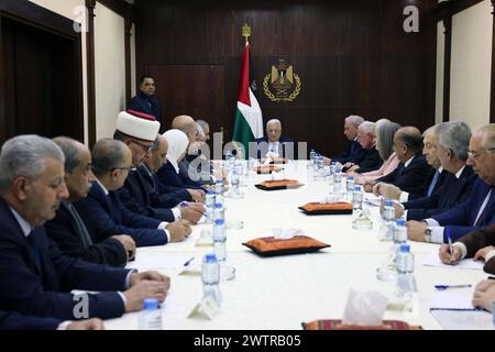 Der palästinensische Präsident Mahmud Abbas trifft sich am 18. März 2024 mit der Regierung der Verwalter in Ramallah, der palästinensische Präsident Mahmud Abbas trifft sich mit der Regierung der Verwalter in Ramallah. Foto: Thaer Ganaim apaimages Ramallah West Bank Palästinensische Gebiete 190324 Ramallah PPO 002 Copyright: XapaimagesxThaerxGanaimxxapaimagesx Stockfoto