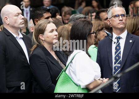 Buenos Aires, Argentinien. März 2024. Präsident Javier Milei wird an der Veranstaltung zum 32. Jahrestag des Terroranschlags auf die israelische Botschaft am 18. März 2024 in Buenos Aires, Argentinien, teilnehmen. Am 17. März 1992 starben 29 Menschen. Auf dem Foto: Christine Hayes, britische Botschafterin in Argentinien. (Foto von Esteban Osorio/SIPA USA) Credit: SIPA USA/Alamy Live News Stockfoto