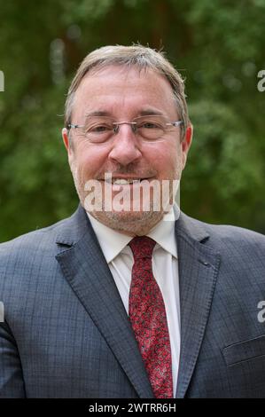 Achim Steiner, Leiter des UN-Entwicklungsprogramms UNDP, aufgenommen am 19.03.2024 in Berlin. Der Deutsch-Brasilianer Achim Steiner hat am 17. Juni 2021 seine zweite Amtszeit als Administrator des Entwicklungsprogramms der Vereinten Nationen UNDP angetreten. In der internen Hierarchie der Vereinten Nationen gehoert die Leitung des UNDP zu den hoechsten Positionen nach dem Generalsekretaer und dessen Vertretung. *** Achim Steiner, Leiter des UN-Entwicklungsprogramms UNDP, in Berlin am 19. März 2024 nahm Achim Steiner, ein Deutsch-Brasilianer, seine zweite Amtszeit als Administrator an Stockfoto