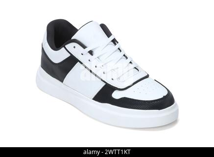 Trendige und modische leichte Sneakers auf weißem Hintergrund Stockfoto