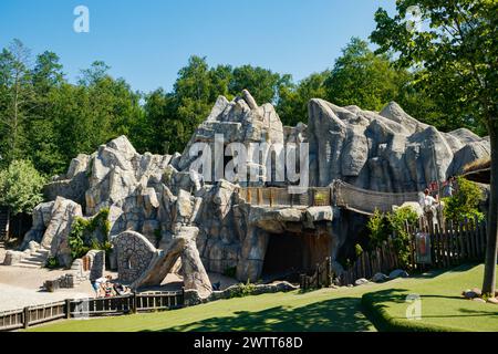 VIMMERBY, SCHWEDEN - 14. Juni 2023: Freizeitpark Astrid Lindgren's World, die Brüder Löwenherz. Stockfoto