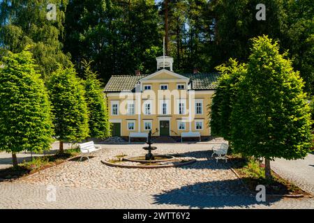 VIMMERBY, SCHWEDEN - 14. Juni 2023: Freizeitpark Astrid Lindgren's World. Die Winzige, Winzige Stadt. Stockfoto